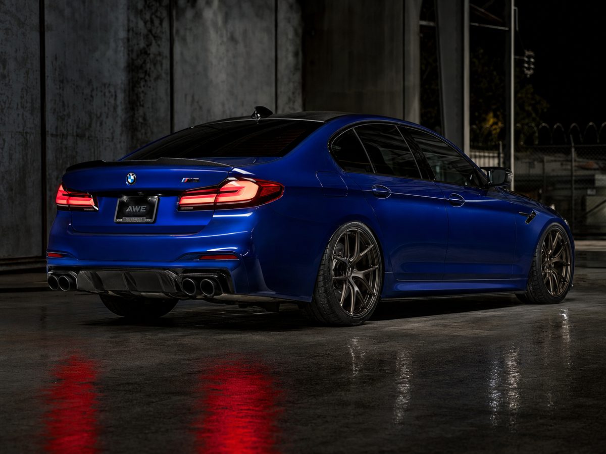 抖阴 BMW M5改装视频